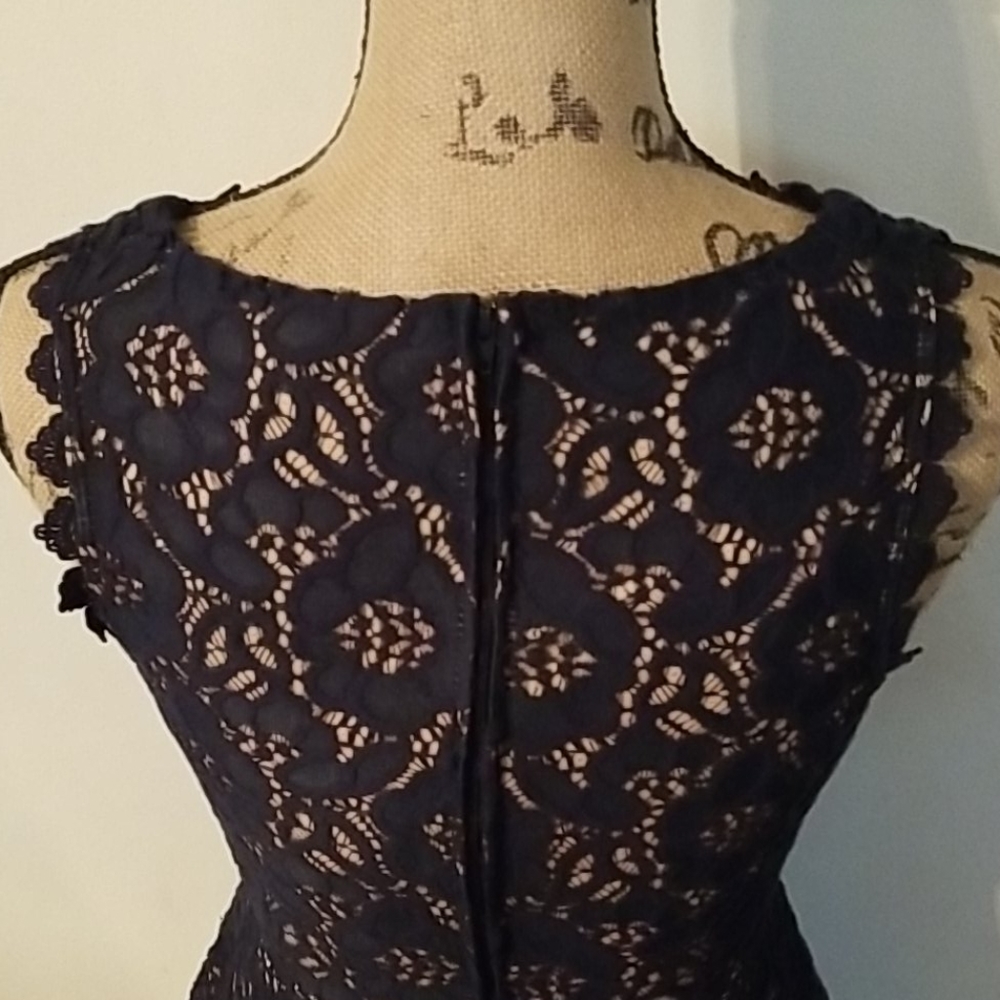 City Studio Dress - Picture 4 of 6